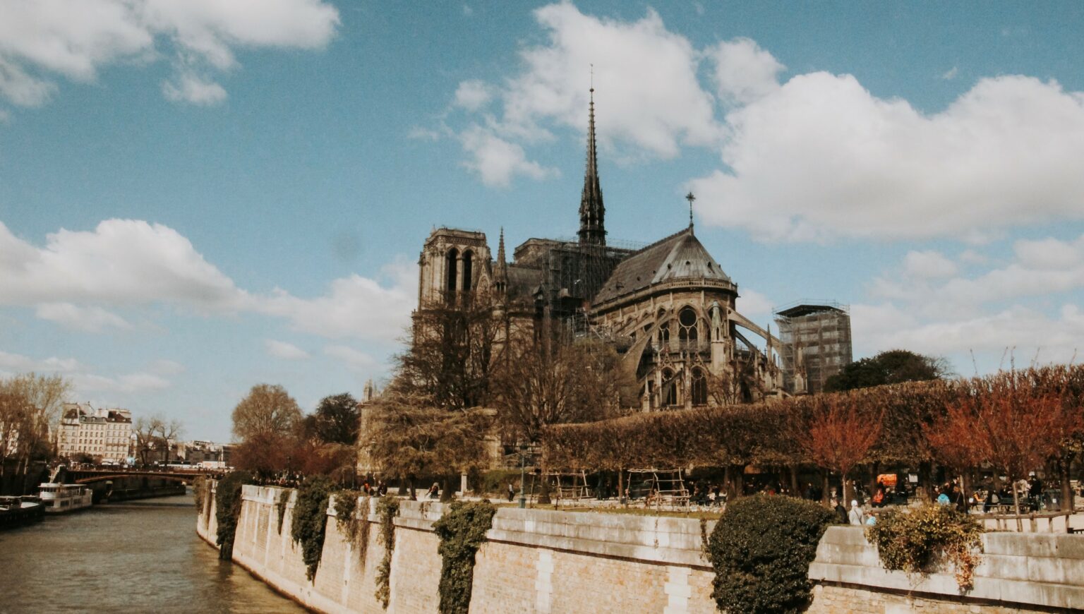 Paris-1536x870