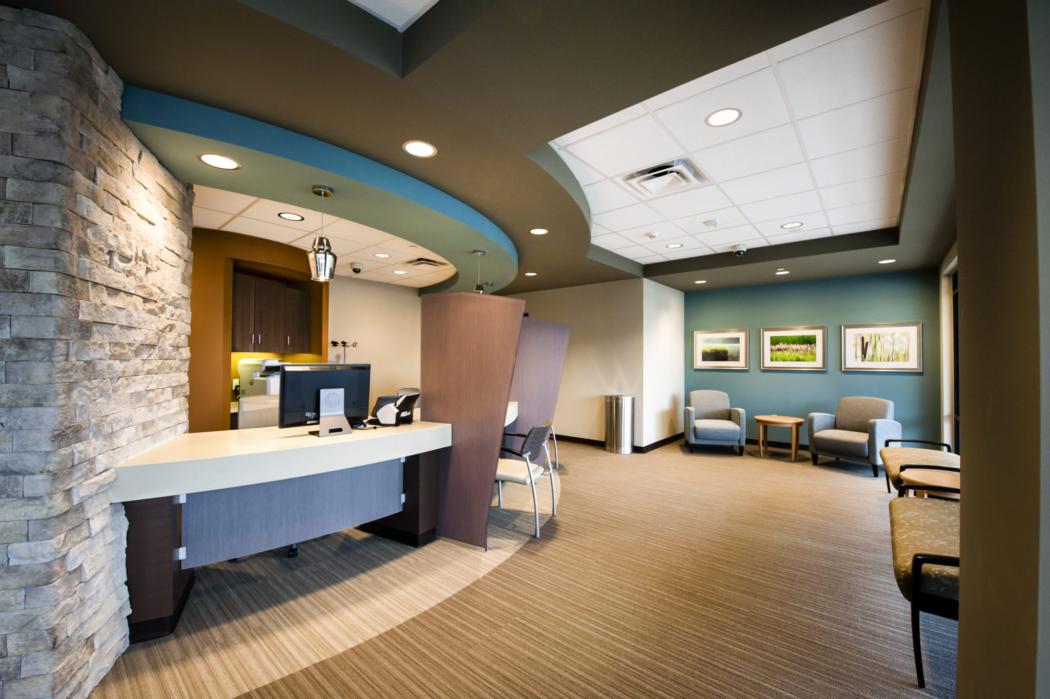 Virtua Medford reception area