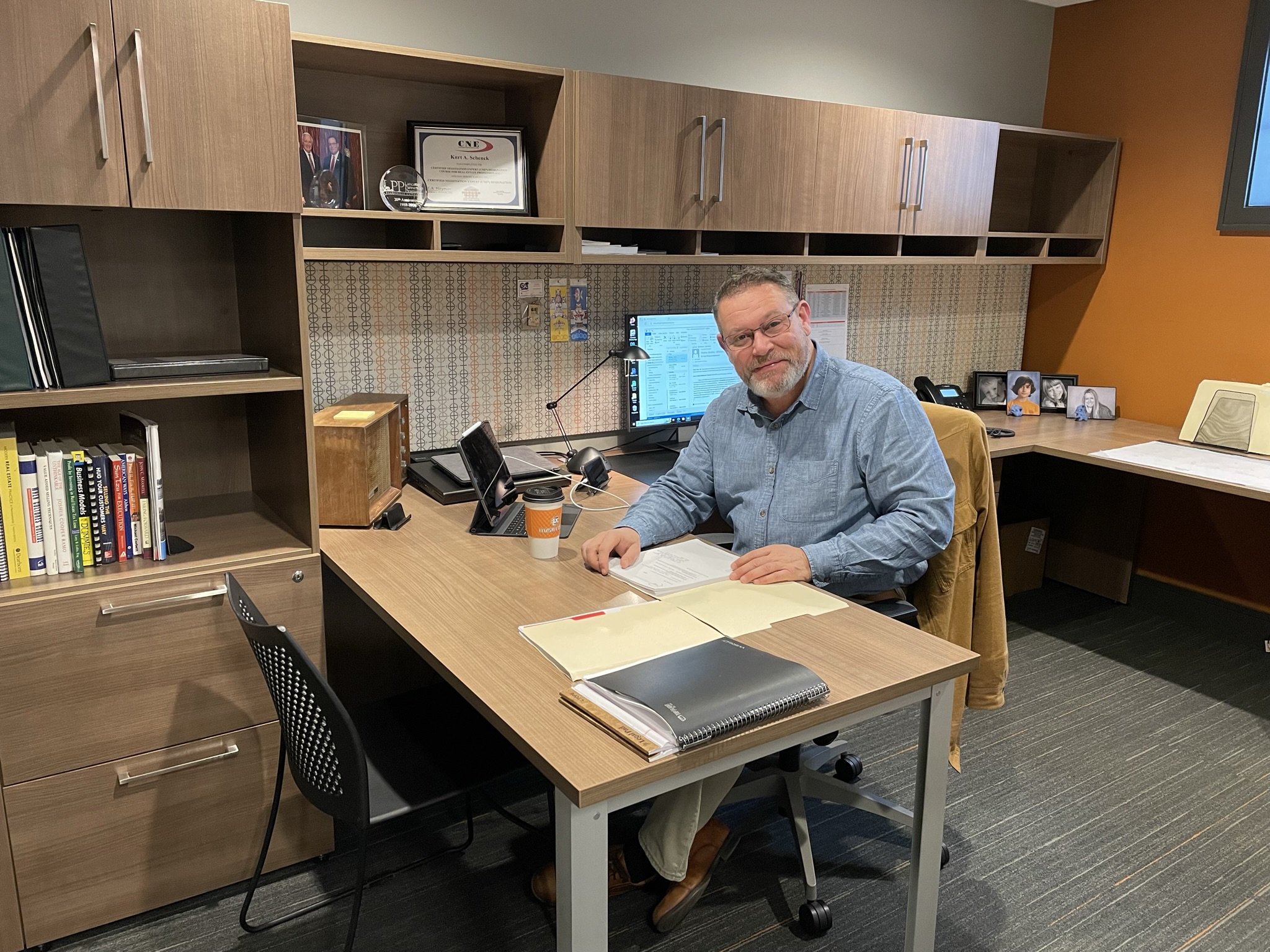 230103_Kurt 01 TONO's Kurt Schenck at desk