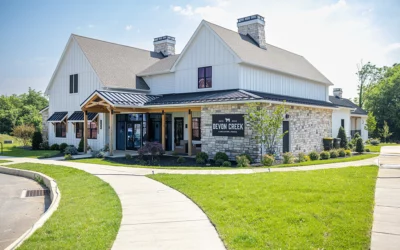 Join the Club: Collaborative Vision Results in Modern Clubhouse Design