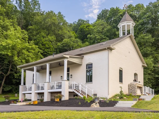 Faith River Residence
